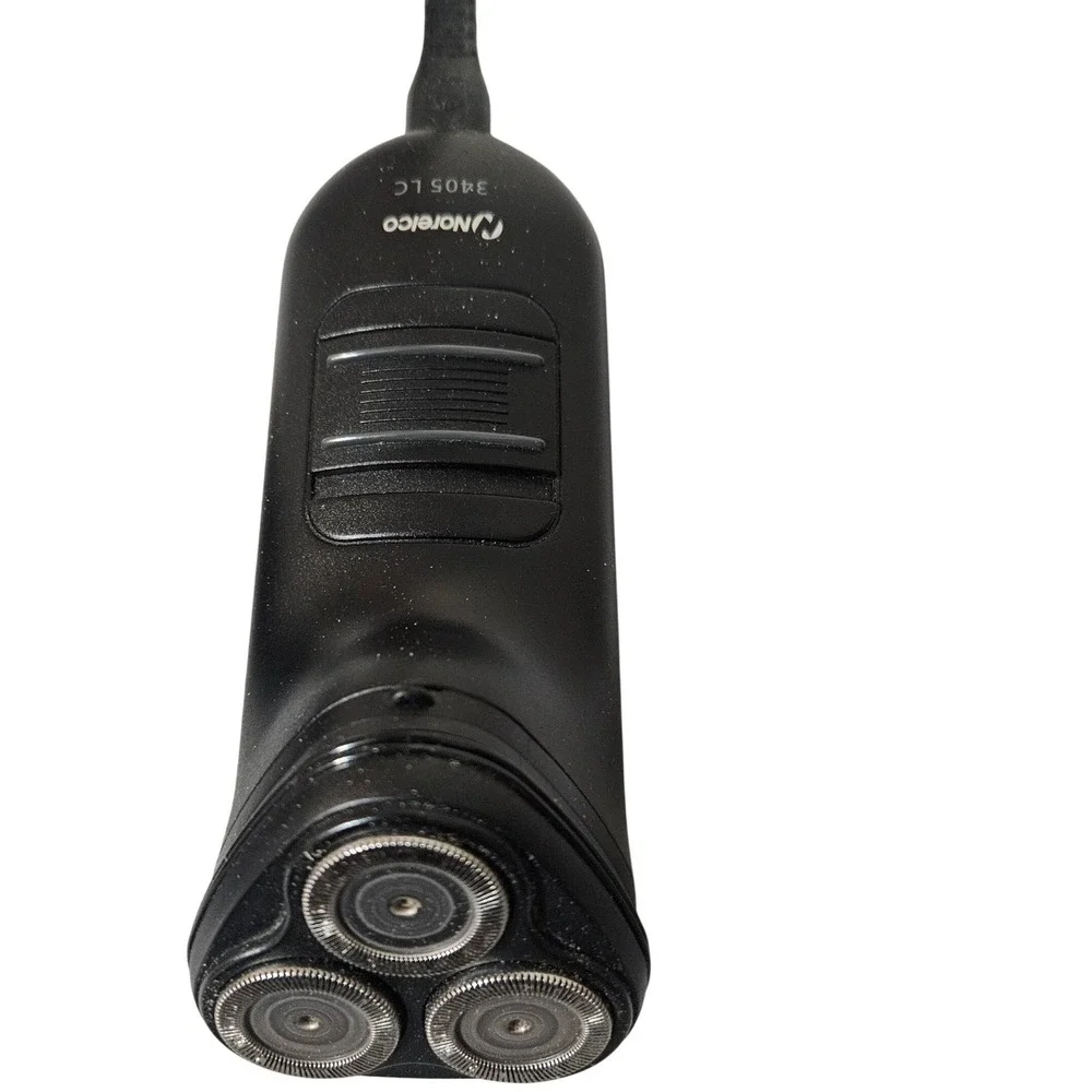 Norelco 3405 LC Men's Electric‎ Shaver Rotary Corded Travel Pouch Charger